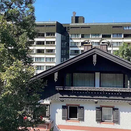 3 Bdr - Jacuzzi - Bbq - Sauna - Roof *