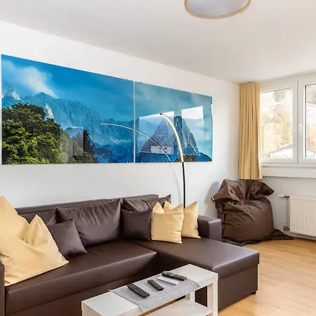 Apartment 3 Bdr - Jacuzzi - Bbq - Sauna - Roof *